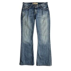 Buckle BKE Star 20 Flare Jeans  Size 28  Lowrise  Festival Casual School
